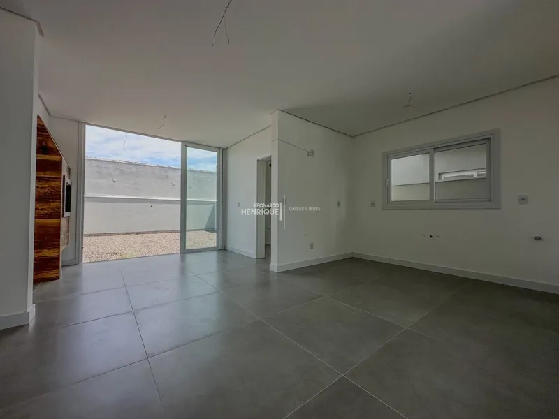 SOBRADO A 03 QUADRAS DO MAR  E PRÓXIMO AO CENTRO: 7ª foto da galeria de imagens do imóvel