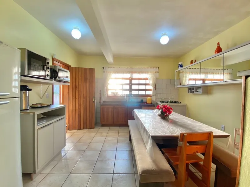 EXCELENTE CASA DE 3 DORMITÓRIOS: 19ª foto da galeria de imagens do imóvel