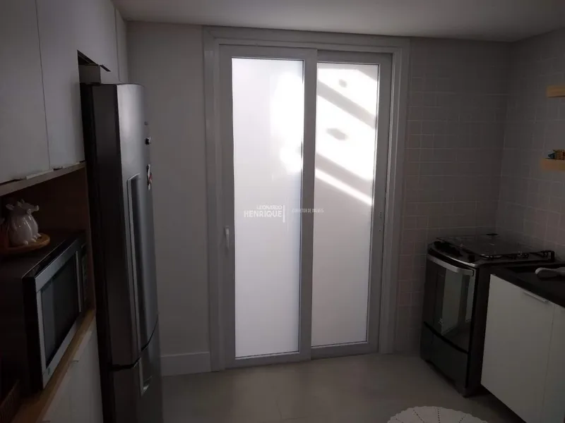 Excelente sobrado com 3 suites: 3ª foto da galeria de imagens do imóvel