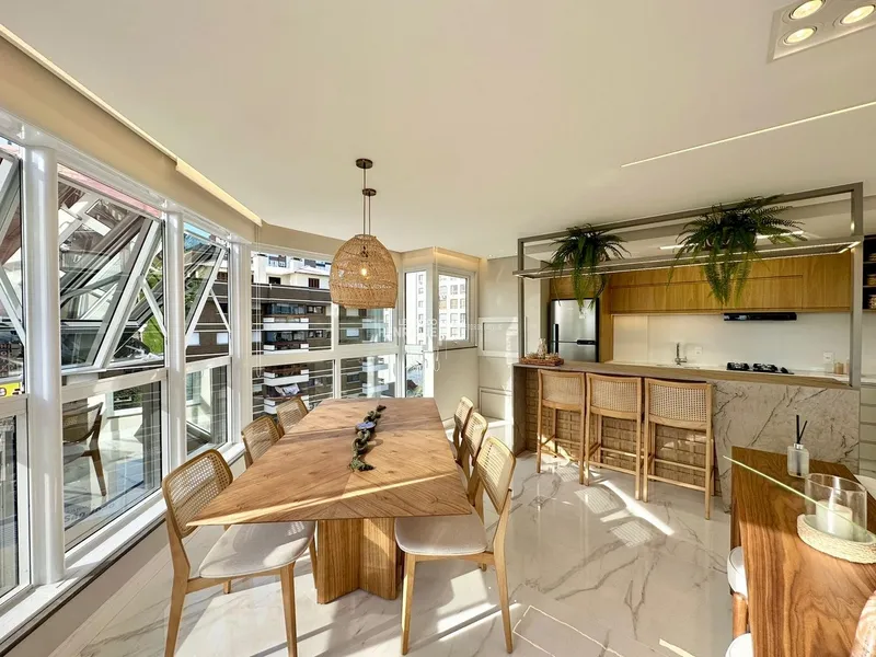 Apartamento 2 suítes Finamente Decorado no Centro de Capão da Canoa !!: 4ª foto da galeria de imagens do imóvel