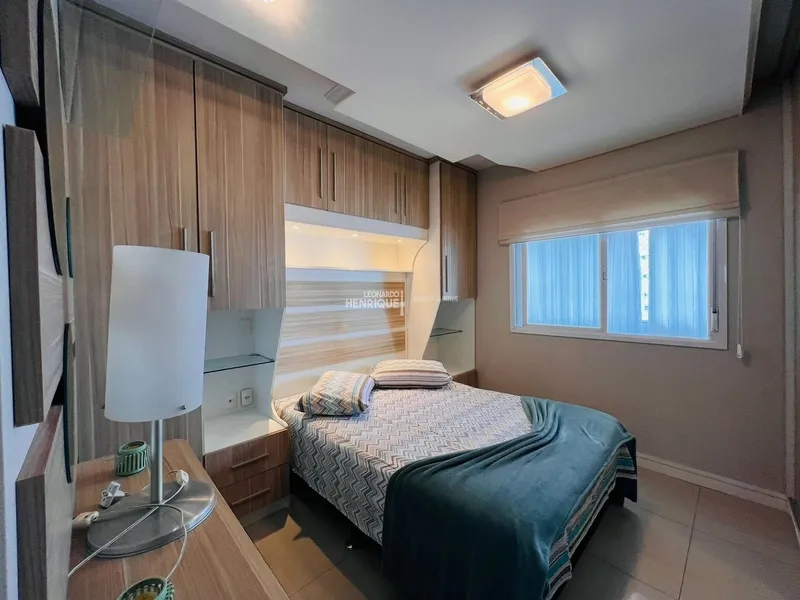 LINDO APARTAMENTO DE DOIS DORMITÓRIOS: 5ª foto da galeria de imagens do imóvel