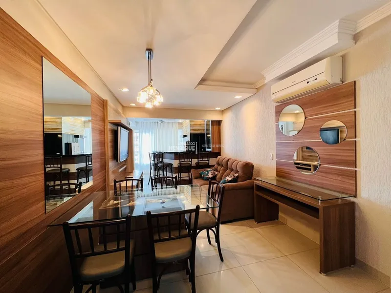 LINDO APARTAMENTO DE DOIS DORMITÓRIOS: 2ª foto da galeria de imagens do imóvel