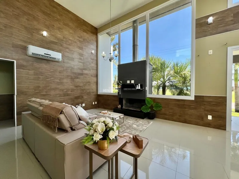 BELÍSSIMA CASA EM CONDOMÍNIO A BEIRA LAGO: 5ª foto da galeria de imagens do imóvel