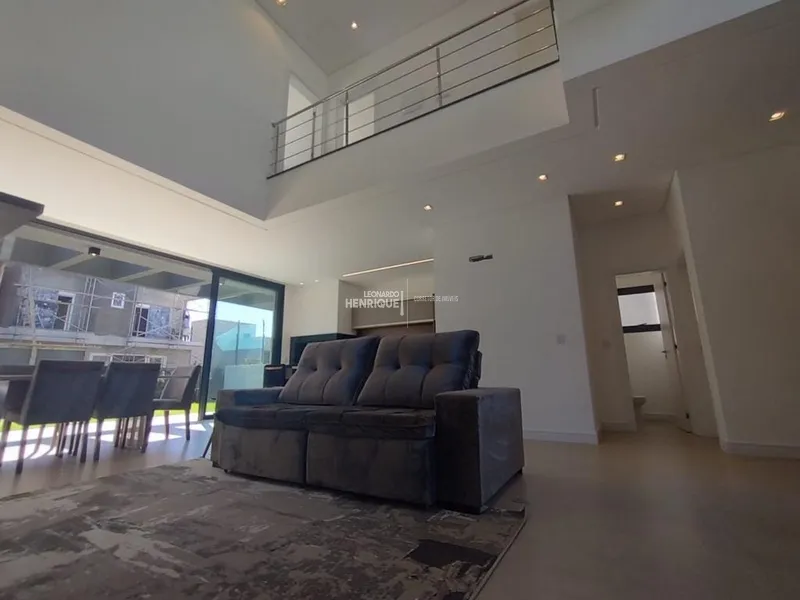 SOBRADO DE ALTO PADRÃO  EM ESTILO CONTEPORÂNEO: 7ª foto da galeria de imagens do imóvel