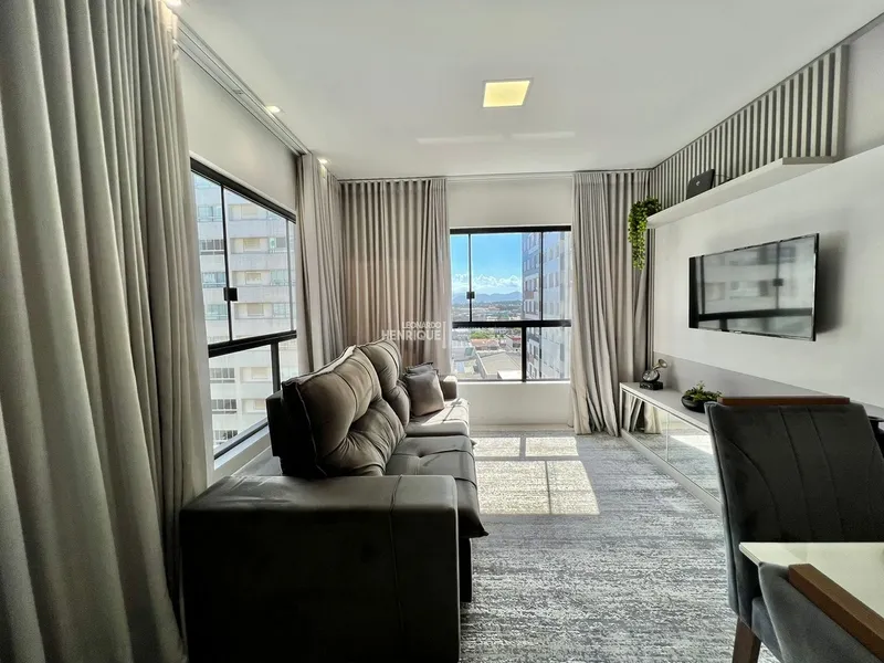 LINDO APARTAMENTO DE TRÊS DORMITÓRIOS: 6ª foto da galeria de imagens do imóvel