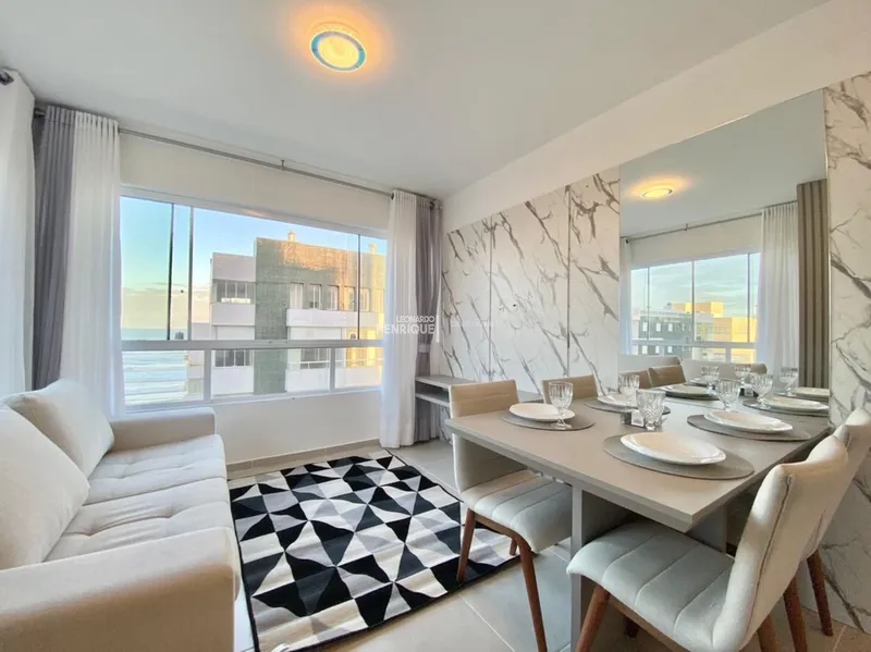 Apartamento 2 dormitórios mobiliado e decorado na Zona Nova: 3ª foto da galeria de imagens do imóvel