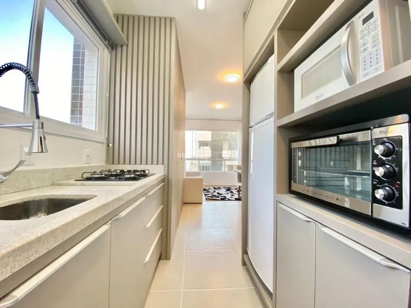 Apartamento 2 dormitórios mobiliado e decorado na Zona Nova: 5ª foto da galeria de imagens do imóvel