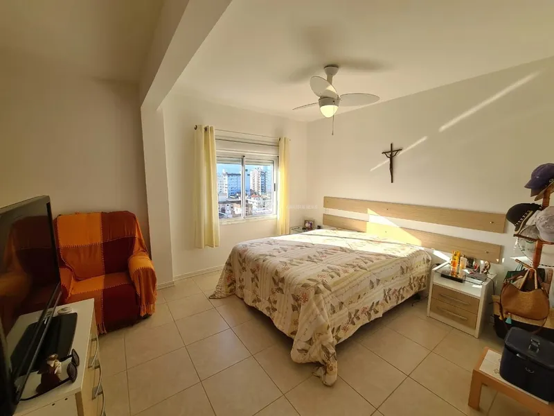 Apartamento de 4 dormitórios com vista MAR: 20ª foto da galeria de imagens do imóvel