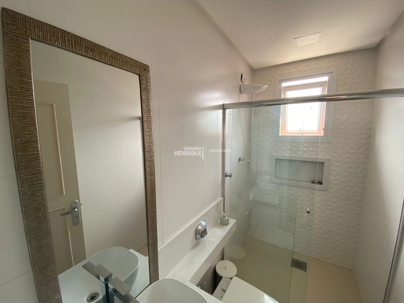 Sobrado com piscina no centro, região de Moradores: 20ª foto da galeria de imagens do imóvel