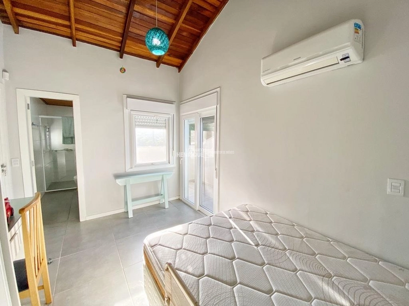 Casa no centro de Xangri-lá: 18ª foto da galeria de imagens do imóvel