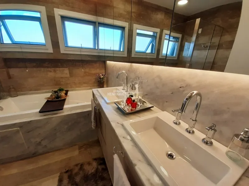 Sobrado mobiliado e decorado com piscina privativa: 19ª foto da galeria de imagens do imóvel