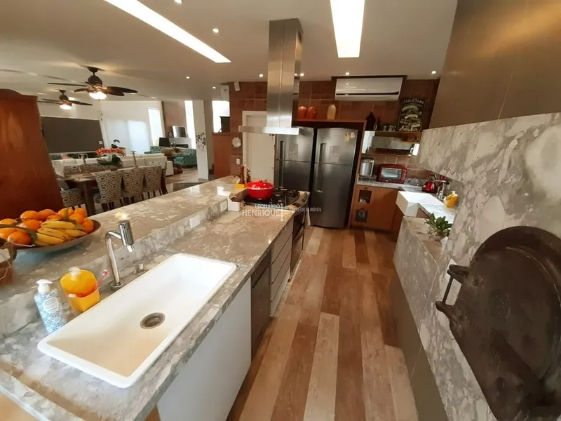 Sobrado mobiliado e decorado com piscina privativa: 24ª foto da galeria de imagens do imóvel