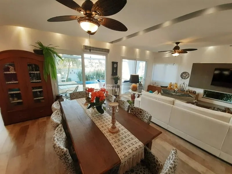 Sobrado mobiliado e decorado com piscina privativa: 28ª foto da galeria de imagens do imóvel