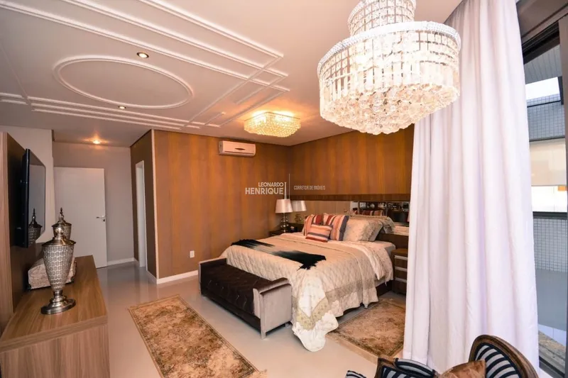 MAGNÍFICA COBERTURA CINEMATOGRÁFICA COM 4 SUÍTES: 18ª foto da galeria de imagens do imóvel