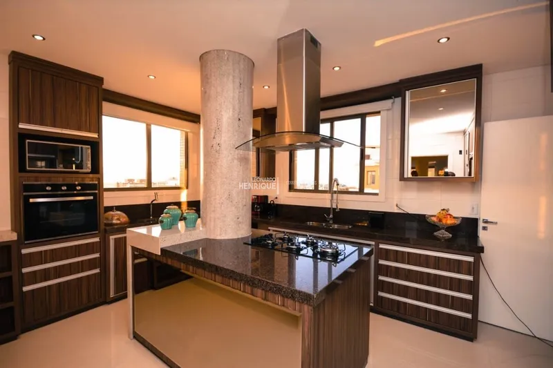 MAGNÍFICA COBERTURA CINEMATOGRÁFICA COM 4 SUÍTES: 7ª foto da galeria de imagens do imóvel