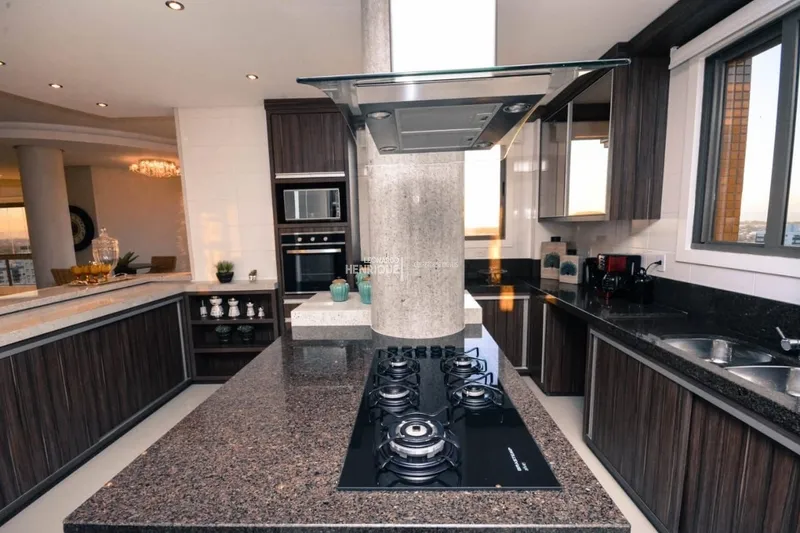 MAGNÍFICA COBERTURA CINEMATOGRÁFICA COM 4 SUÍTES: 6ª foto da galeria de imagens do imóvel