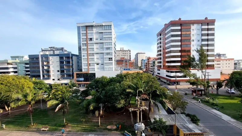 lindo apartamento de frente pra praça!: 2ª foto da galeria de imagens do imóvel