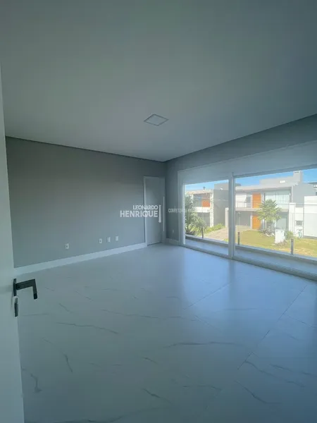 Sobrado luxuoso com 4 suítes: 17ª foto da galeria de imagens do imóvel