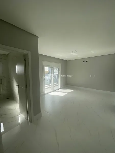 Sobrado luxuoso com 4 suítes: 25ª foto da galeria de imagens do imóvel