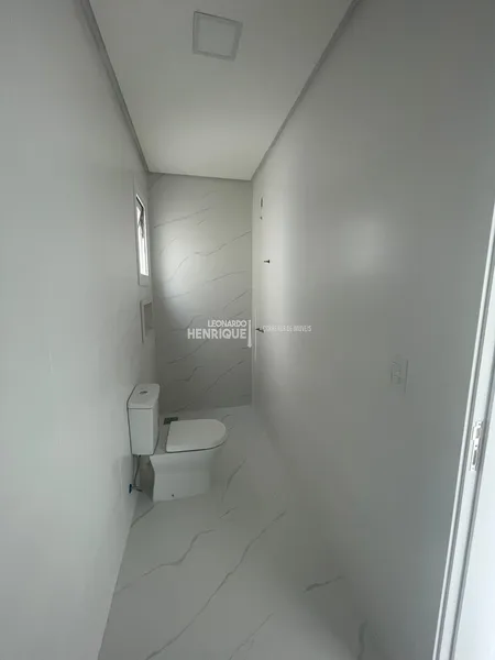 Sobrado luxuoso com 4 suítes: 22ª foto da galeria de imagens do imóvel