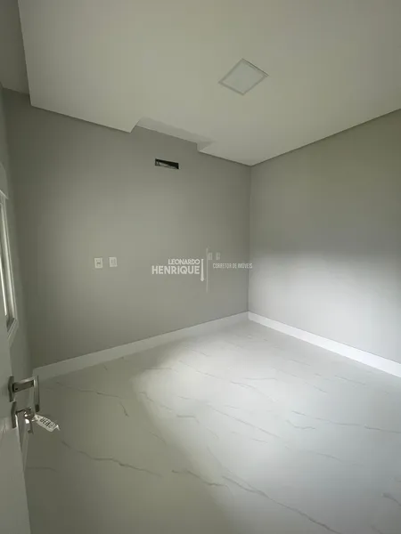 Sobrado luxuoso com 4 suítes: 16ª foto da galeria de imagens do imóvel