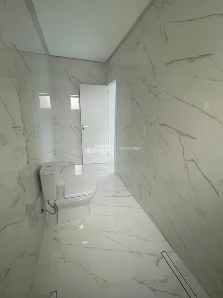 Sobrado luxuoso com 4 suítes: 23ª foto da galeria de imagens do imóvel