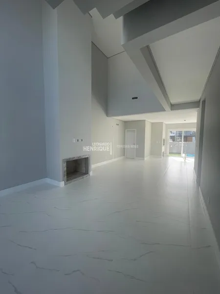 Sobrado luxuoso com 4 suítes: 6ª foto da galeria de imagens do imóvel