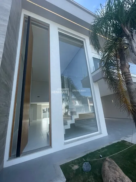 Sobrado luxuoso com 4 suítes: 5ª foto da galeria de imagens do imóvel