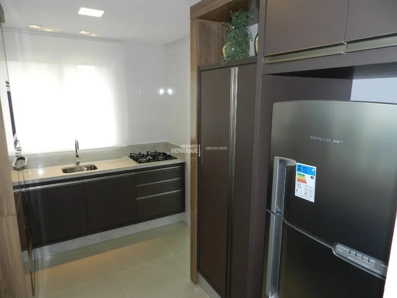 Excelente apartamento no Enzo, de frente para a praça!: 3ª foto da galeria de imagens do imóvel