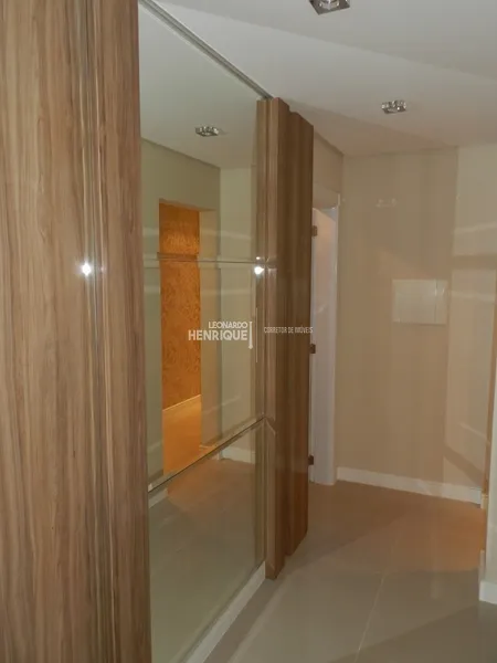 Excelente apartamento no Enzo, de frente para a praça!: 16ª foto da galeria de imagens do imóvel