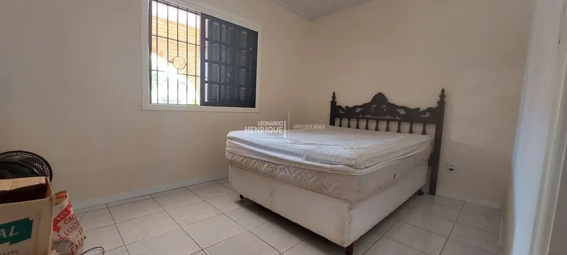 CASA COM TRÊS DORMITÓRIOS: 11ª foto da galeria de imagens do imóvel