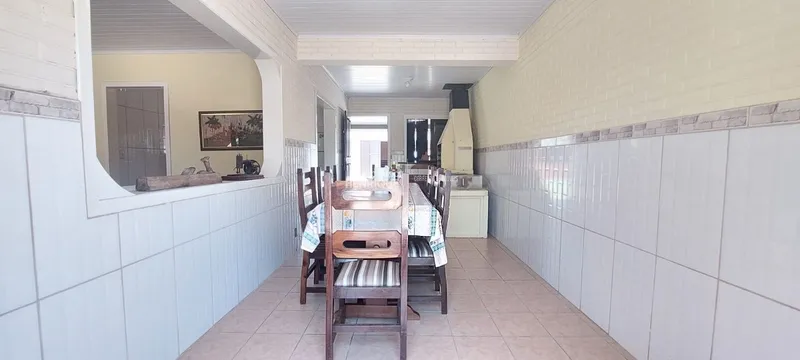 CASA COM TRÊS DORMITÓRIOS: 6ª foto da galeria de imagens do imóvel