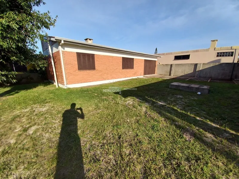 CASA COM TRÊS DORMITÓRIOS: 19ª foto da galeria de imagens do imóvel