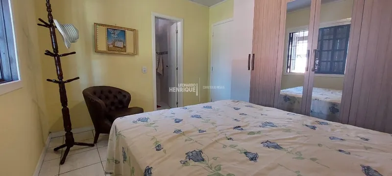 CASA COM TRÊS DORMITÓRIOS: 9ª foto da galeria de imagens do imóvel