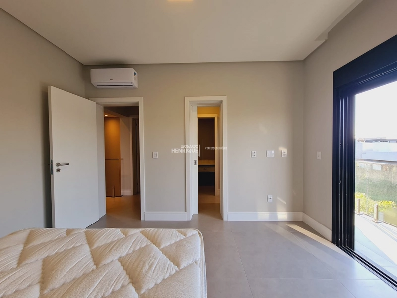 Casa padrão auto luxo: 33ª foto da galeria de imagens do imóvel