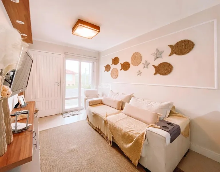 Casa de 3 dormitórios em cond. na praia de Xangri-Lá/RS.: 1ª foto da galeria de imagens do imóvel