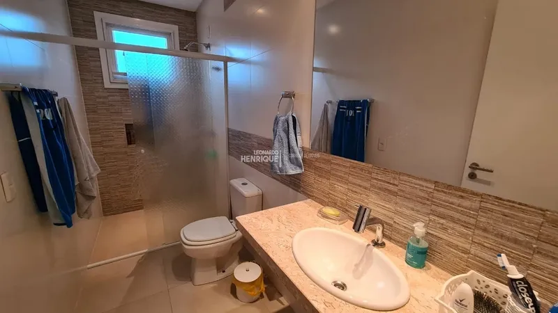 Sobrado de alto padrão, com design moderno.: 18ª foto da galeria de imagens do imóvel