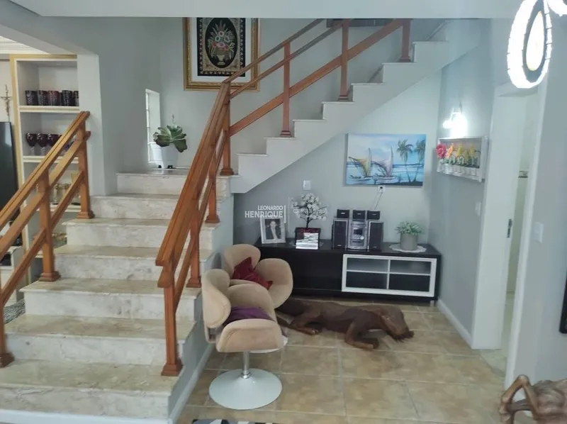 CASA DE ALTO PADRÃO EM BAIRRO NOBRE: 20ª foto da galeria de imagens do imóvel