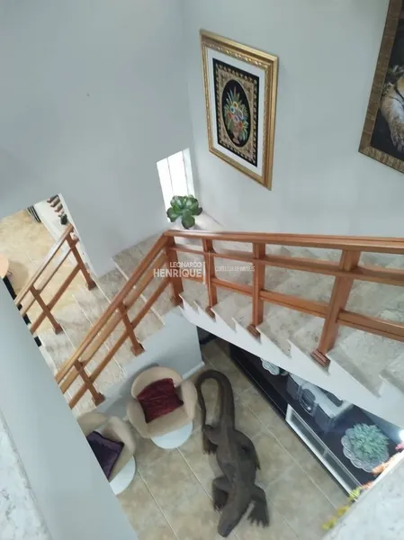 CASA DE ALTO PADRÃO EM BAIRRO NOBRE: 29ª foto da galeria de imagens do imóvel