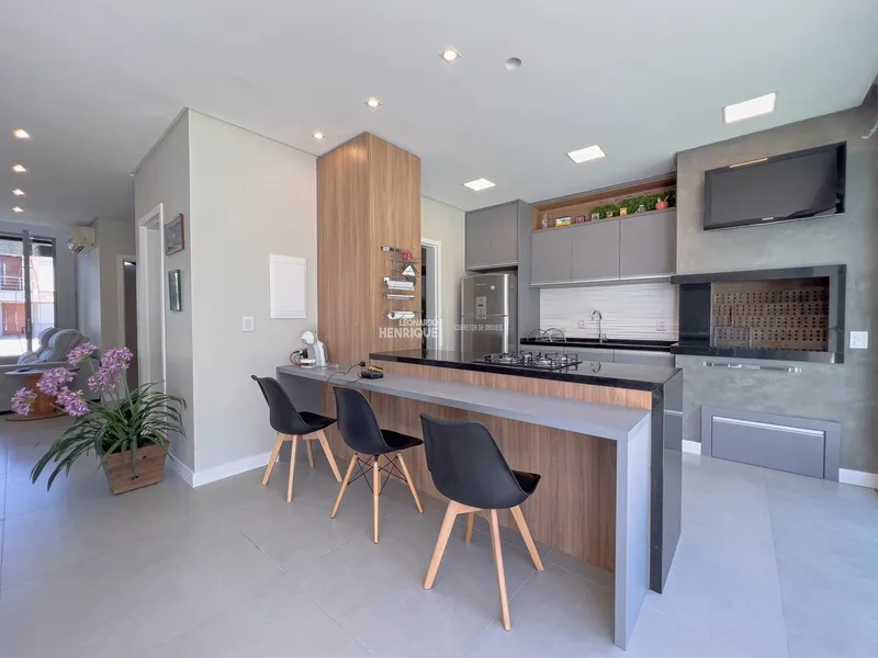 SOBRADO FINAMENTE DECORADO EM CONDOMÍNIO FECHADO: 5ª foto da galeria de imagens do imóvel