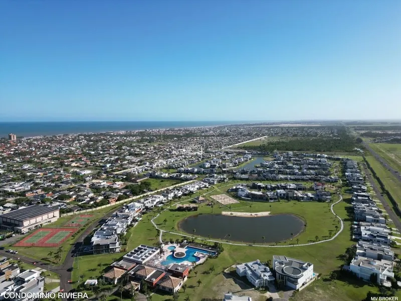 Casa mobiliada e decorada. CONDOMÍNIO RIVIERA I: 31ª foto da galeria de imagens do imóvel