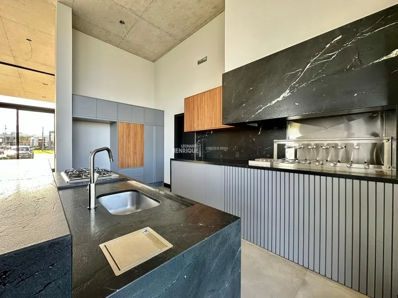 Casa mobiliada e decorada. CONDOMÍNIO RIVIERA I: 33ª foto da galeria de imagens do imóvel