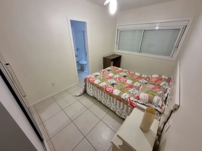 Três Dormitórios de Frente na Zona Nova: 12ª foto da galeria de imagens do imóvel