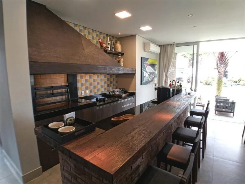 BELÍSSIMA MANSÃO EM CONDOMÍNIO FECHADO: 7ª foto da galeria de imagens do imóvel