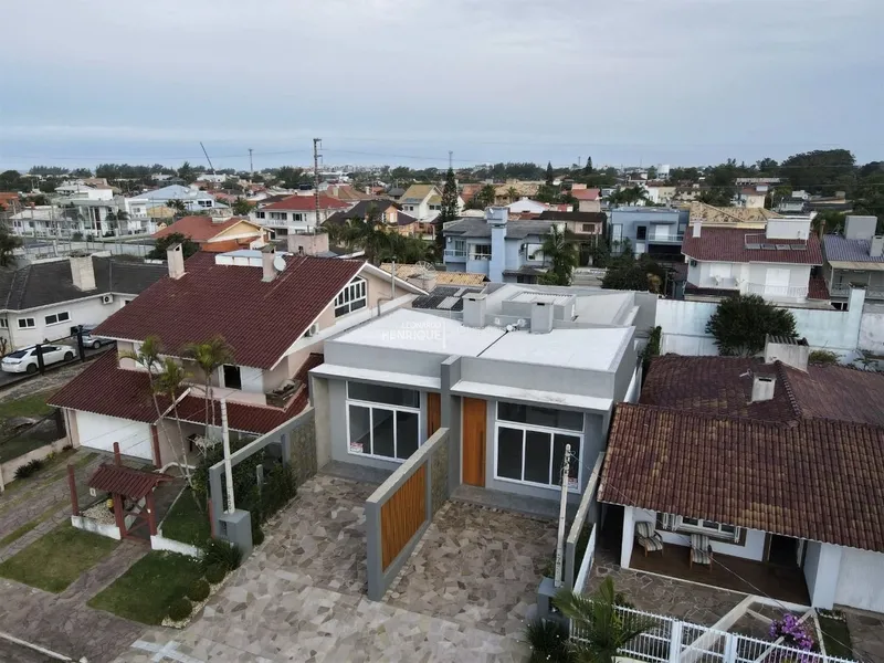 Casa em Bairro Nobre de Capão da Canoa: 17ª foto da galeria de imagens do imóvel