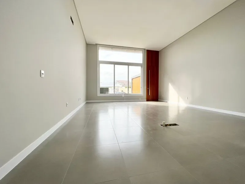 Casa em Bairro Nobre de Capão da Canoa: 3ª foto da galeria de imagens do imóvel