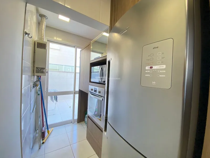 LINDO APARTAMENTO DE DOIS DORMITÓRIOS: 7ª foto da galeria de imagens do imóvel