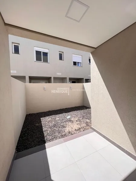 Sobrado no Condomínio Murano, unidade 325, em Capão da Canoa.: 16ª foto da galeria de imagens do imóvel