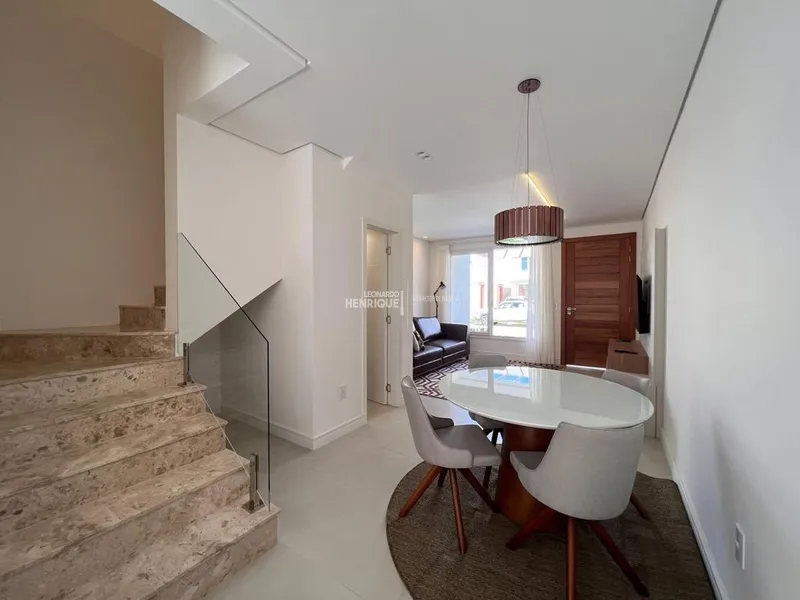 Sobrado no Condomínio Murano, unidade 325, em Capão da Canoa.: 6ª foto da galeria de imagens do imóvel