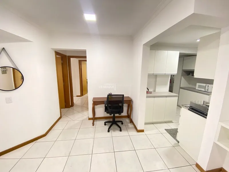 Apartamento 2 dormitórios no Centro de Capão da Canoa: 1ª foto da galeria de imagens do imóvel